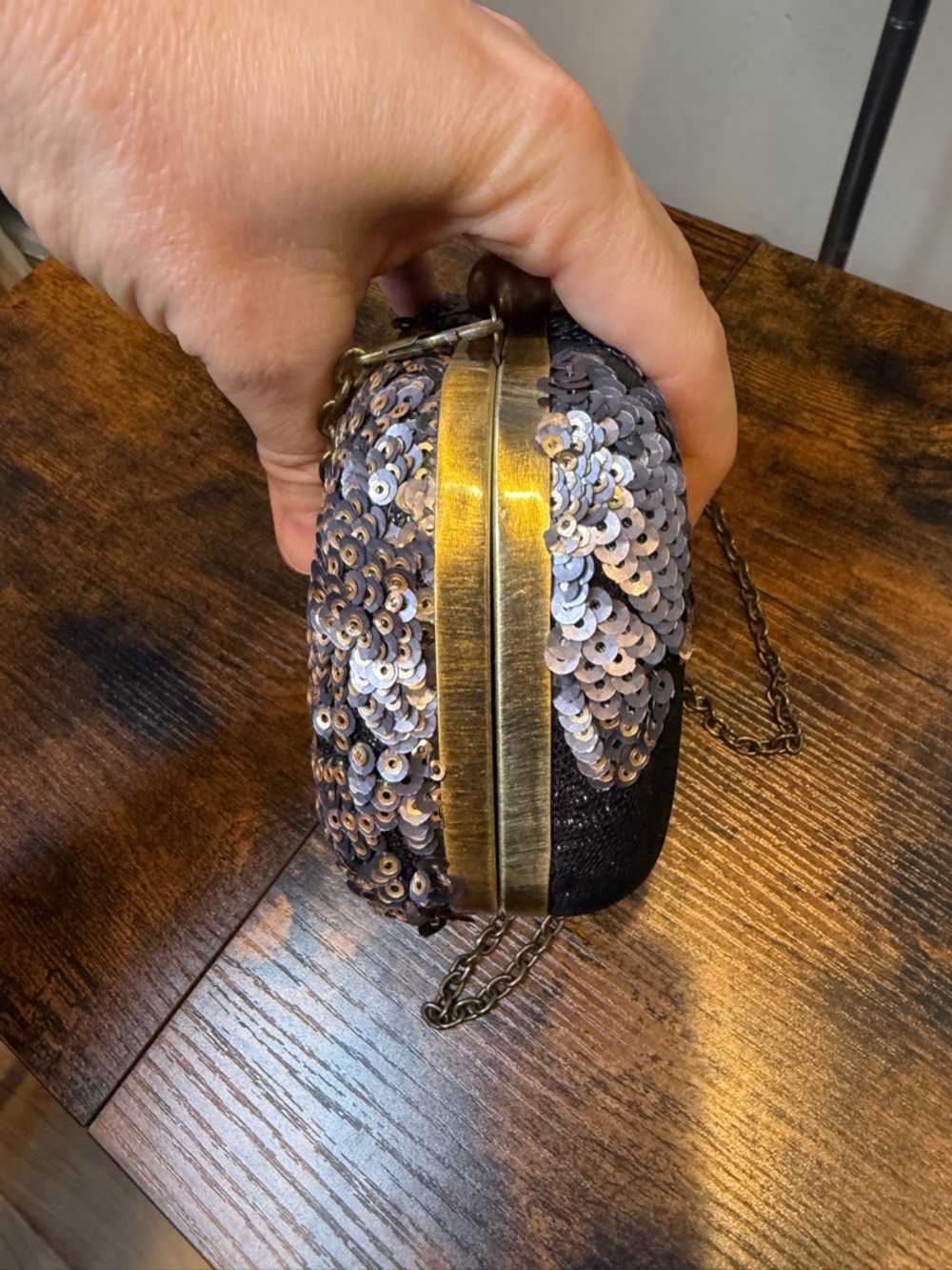 Darling Vintage Sequin Embellished Black Evening Clutch with Gold/Bronze Chain - Picture 9 of 12